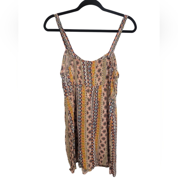 Bohemian Patterned Sleeveless Dress - Picture 2 of 3